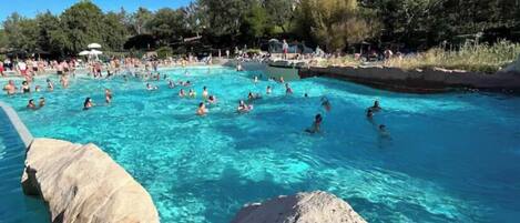 Piscina externa, piscina aquecida