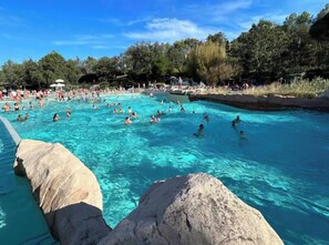 Piscine extérieure, piscine chauffée