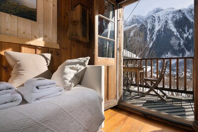 Stephen's Mazot, central Chamonix