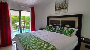 10 chambres, bureau, fer et planche Ă repasser, Wi-Fi