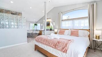 7 bedrooms, desk, iron/ironing board, WiFi