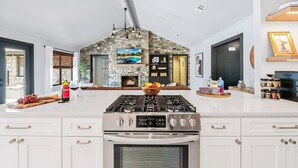 Unclassified image, 3 of 75, button - Luxury Oasis: Pool, Hot Tub, Games + Guesthouse (Manor)