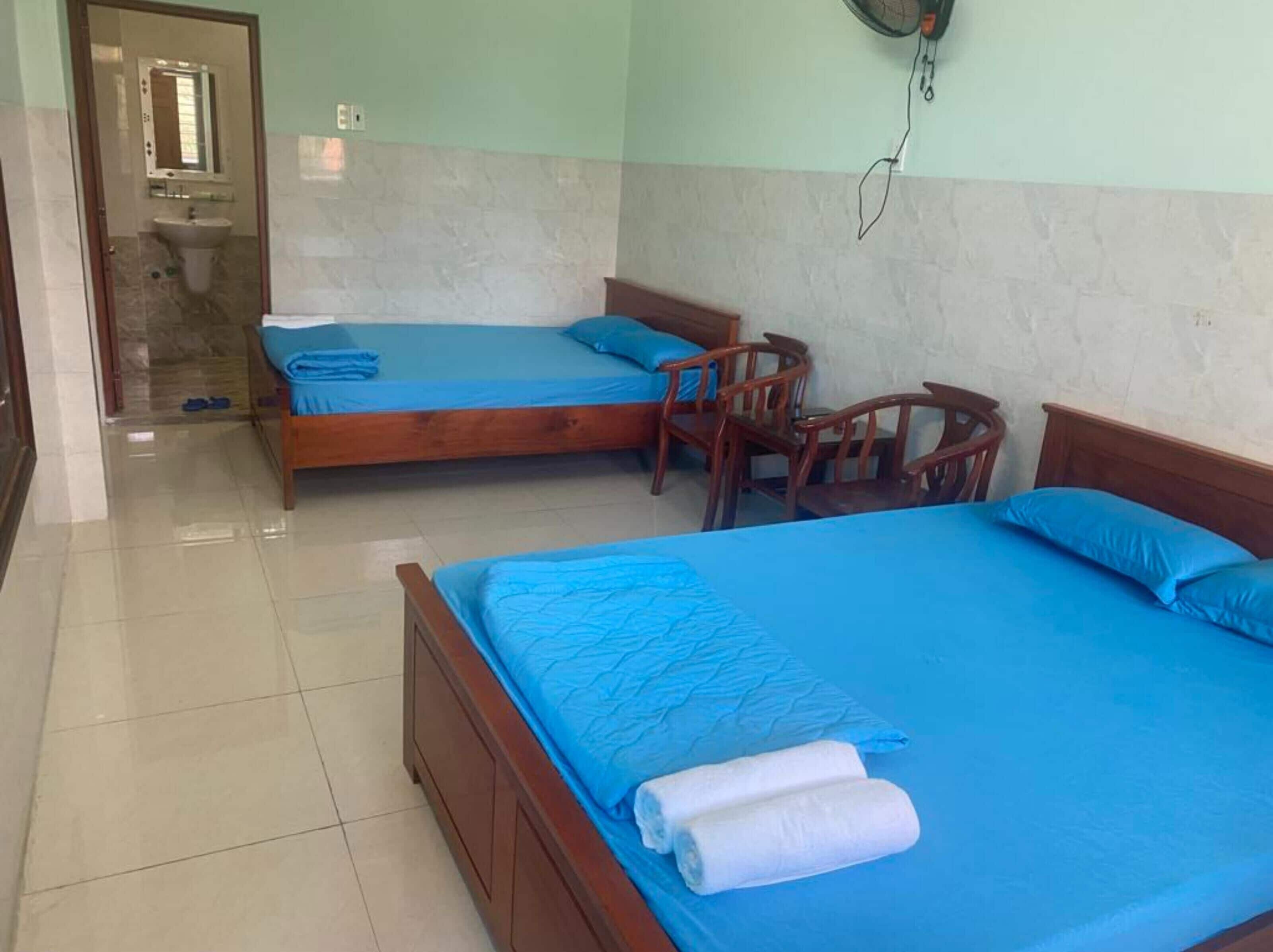 Quarto família | Escrivaninha, Wi-Fi de cortesia, roupa de cama