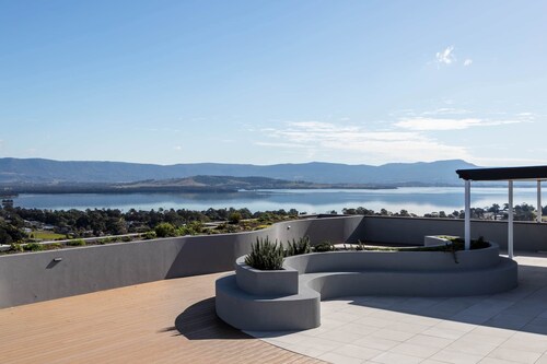 Shellharbour Lakeview Apartment