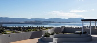 Shellharbour Lakeview Apartment