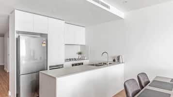 Microwave, stovetop, dishwasher