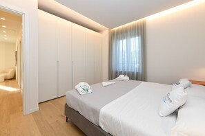 4 Schlafzimmer, Bügeleisen/Bügelbrett, kostenloses WLAN, Bettwäsche