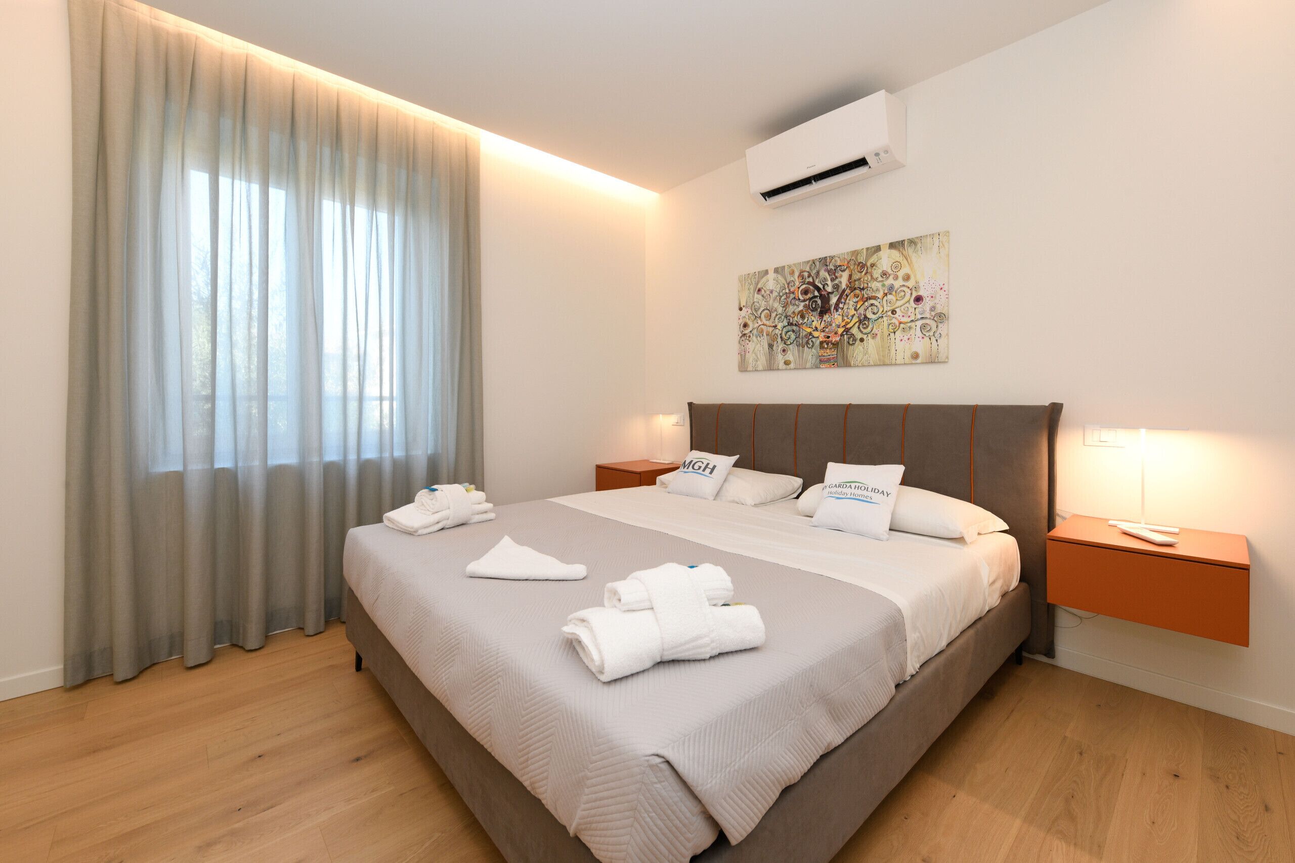 4 camere, ferro/asse da stiro, Wi-Fi gratuito, lenzuola