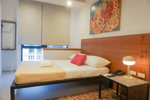 Dobbeltrom – deluxe | Individuelt dekorert, individuelt innredet og skrivebord