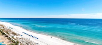🌴Emerald Towers 1302 - Salty Smile | Private Beach Access, Panoramic Gulf Views