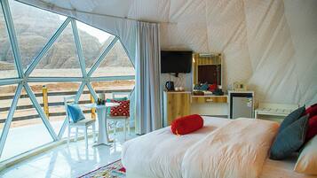 Luxury-Doppelzimmer | Zimmersafe, Verdunkelungsvorhänge, Bettwäsche