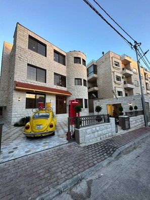 Apartment, 1 Bedroom, Accessible, Smoking | Exterior - 6, Antica Jabalal-lwebdeh (Amman)