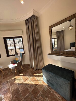 1 bedroom - 6, Antica Jabalal-lwebdeh (Amman)