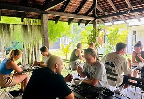Restaurant - The Ivy Lake (Anuradhapura)