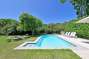 A heated pool - THISTLE HOUSE, FERNWOOD ESTATE , NEWLANDS CAPE TOWN (Cape Town)