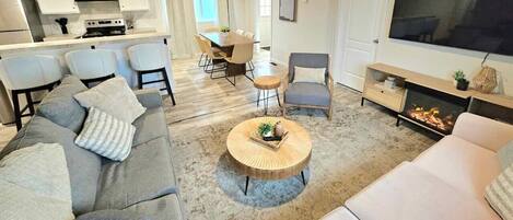 Téléviseur connecté, foyer