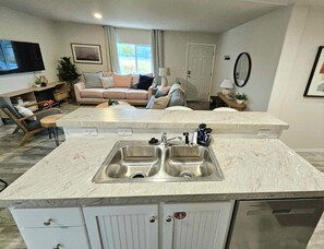 TV connectée, cheminée