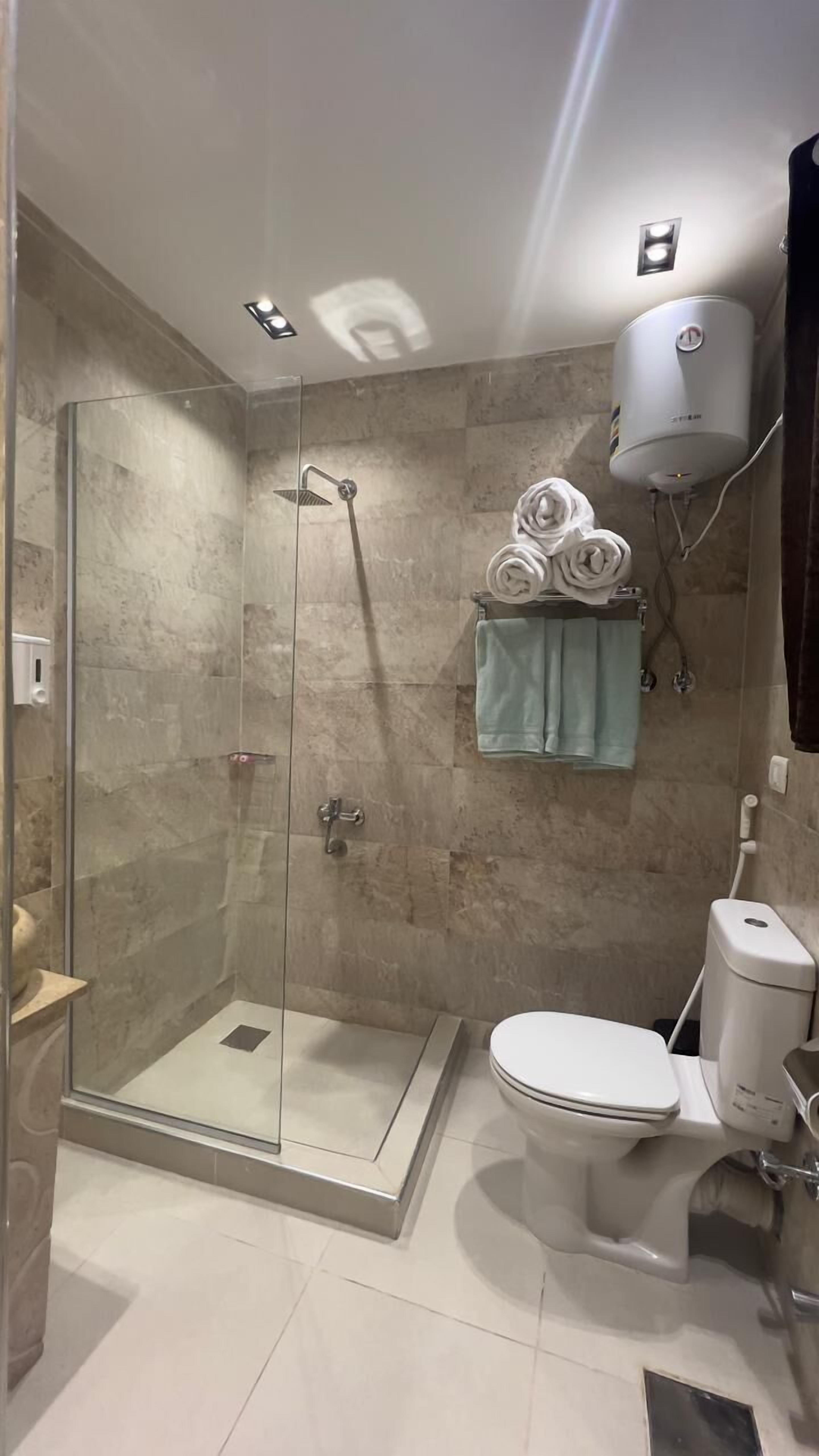 Photo - New White Pyramids Inn