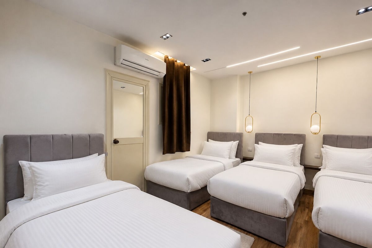 Hypo-allergenic bedding available, minibar, in-room safe, soundproofing