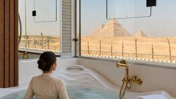 Suite – deluxe, byutsikt | Utsikt fra rommet