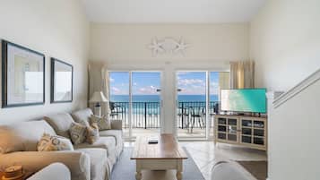 Una Smart TV, un reproductor de DVD