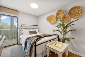 1 室のベッドルーム、WiFi (無料)、ベッドシーツ