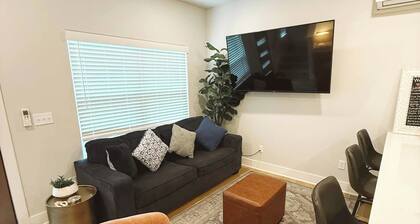 Razorback Haven! Walk to Baum & 5 min to Dickson. Brand new property!