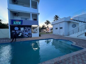 Outdoor pool - Paradise Resort Katembe (Maputo)