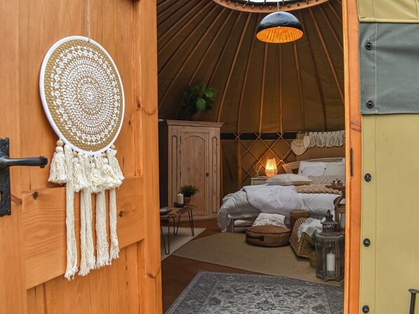 1 chambre, Wi-Fi gratuit, draps fournis