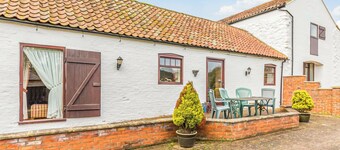 2 bedroom accommodation in Louth