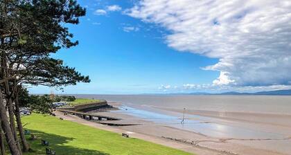 The Police Station - UK45642