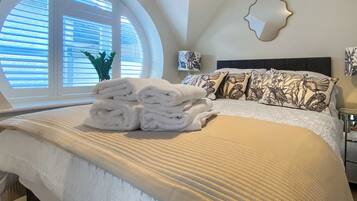2 chambres, accès au Wi-Fi (inclus), literie fournie