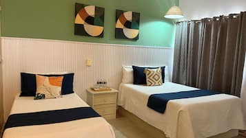 Double Room | Free WiFi, bed sheets