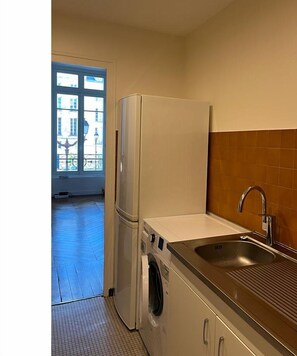 Interior - Spacious apartment in Versailles center.
 (Versailles)