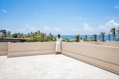 SEA ESTA
BEACH FRONT BRAND NEW VILLAS WITH SEA VIEW