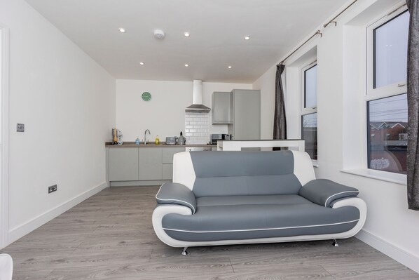 Apartment, 1 Queen Bed | Interior - Impeccable 1-bed Apartment in Manchester (Manchester)