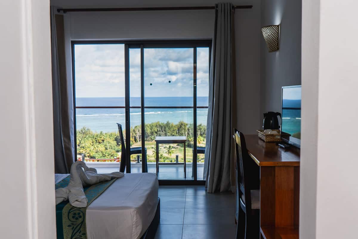 Superior Room, Non Smoking, Ocean View | 2 bedrooms, minibar, individually decorated, individually furnished