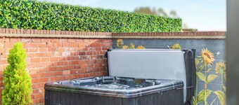3 bedroom accommodation in Beverley