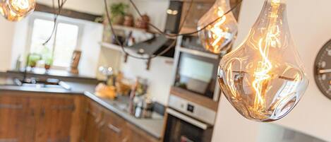 Lave-vaisselle, chaise haute