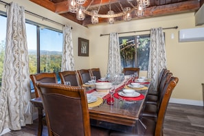 Dining - New!! Majestic Views, Pool, Sleeps 20+, 2 Mstr BR, close DT Yosemite, Bass Lake  (Oakhurst)