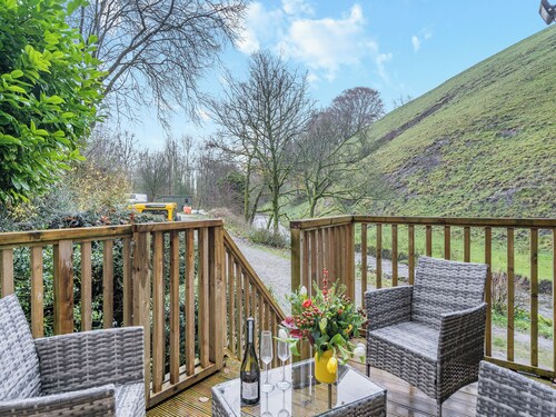 3 bedroom accommodation in Scalegill, near Kirkby Malham