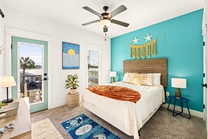 4 bedrooms, desk, iron/ironing board, travel cot - Heated Pool, Pickeball, Beach House (Panama City Beach)