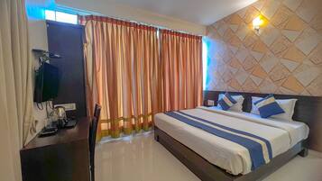 Deluxe-Zimmer | 1 Schlafzimmer, Schreibtisch, schallisolierte Zimmer