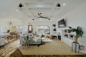 TV, fireplace - 2 Luxury Homes | Group Retreats | Games | Fire Pit (Round Rock)