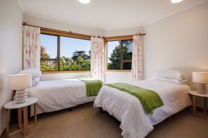 5 bedrooms, iron/ironing board, travel cot, free WiFi