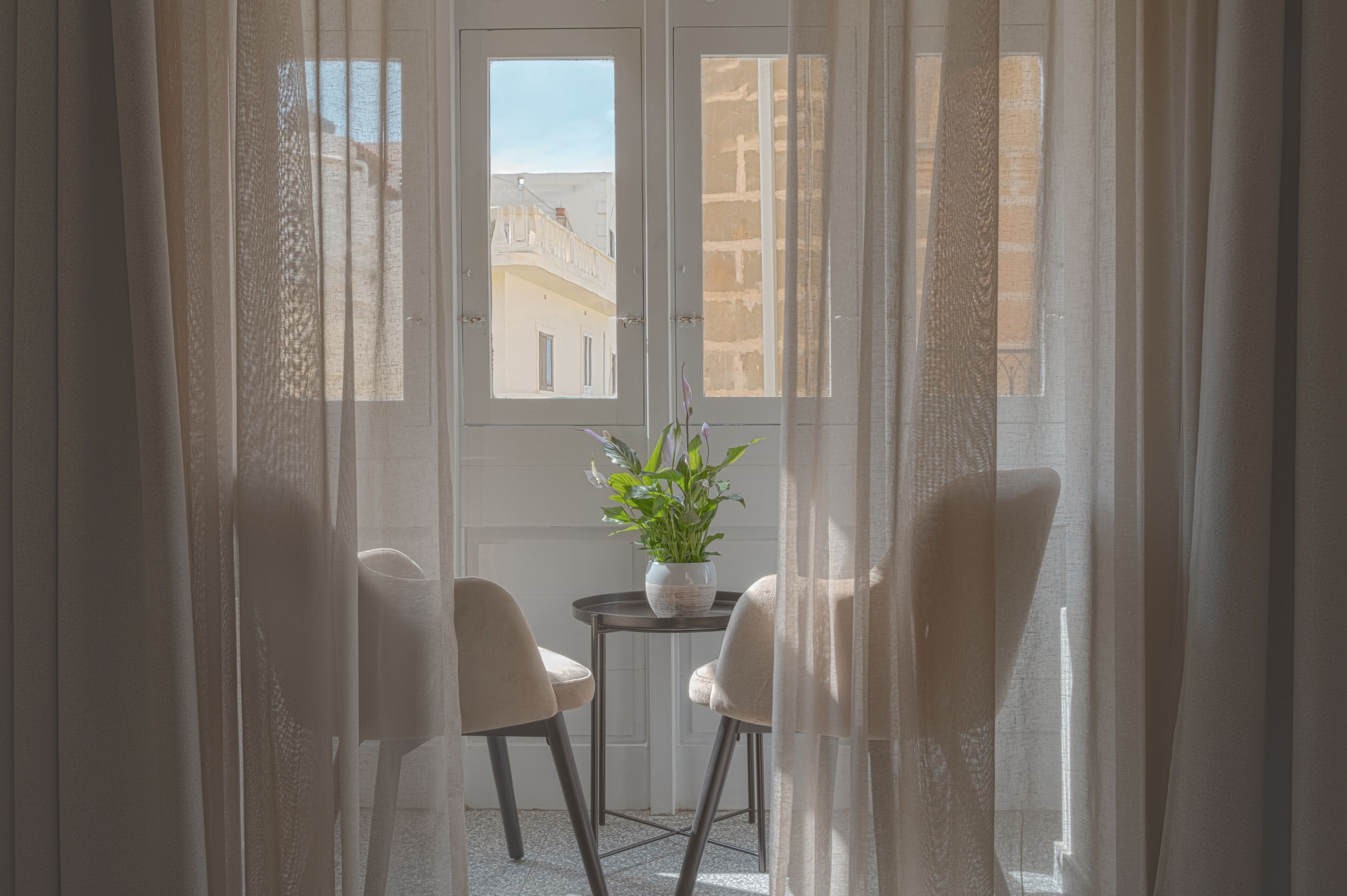 Deluxe Double or Twin Room, 1 Bedroom, Balcony | Egyptian cotton sheets, premium bedding, Tempur-Pedic beds, minibar