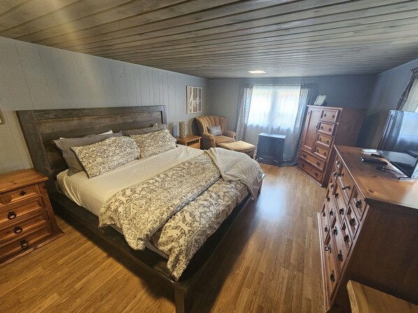 5 chambres, bureau, fer et planche à repasser, Wi-Fi gratuit