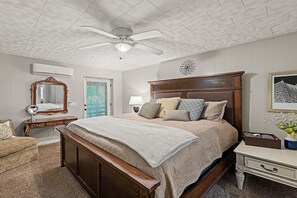 2 dormitorios, escritorio, tabla de planchar con plancha y wifi gratis