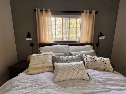 900 square foot Studio loft in Fairhaven