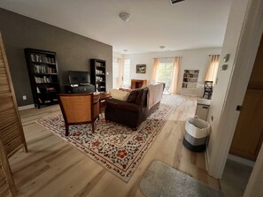 Smart TV, DVD player, books, video library